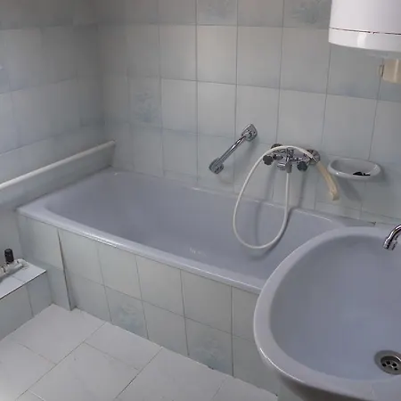 Apartment Siofok 16 *